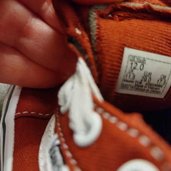 VANS- never worn size 12  Fillmore - Picture 4 of 5